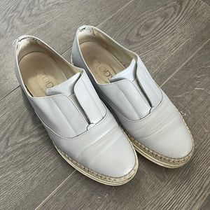Tods flats. Size: 37